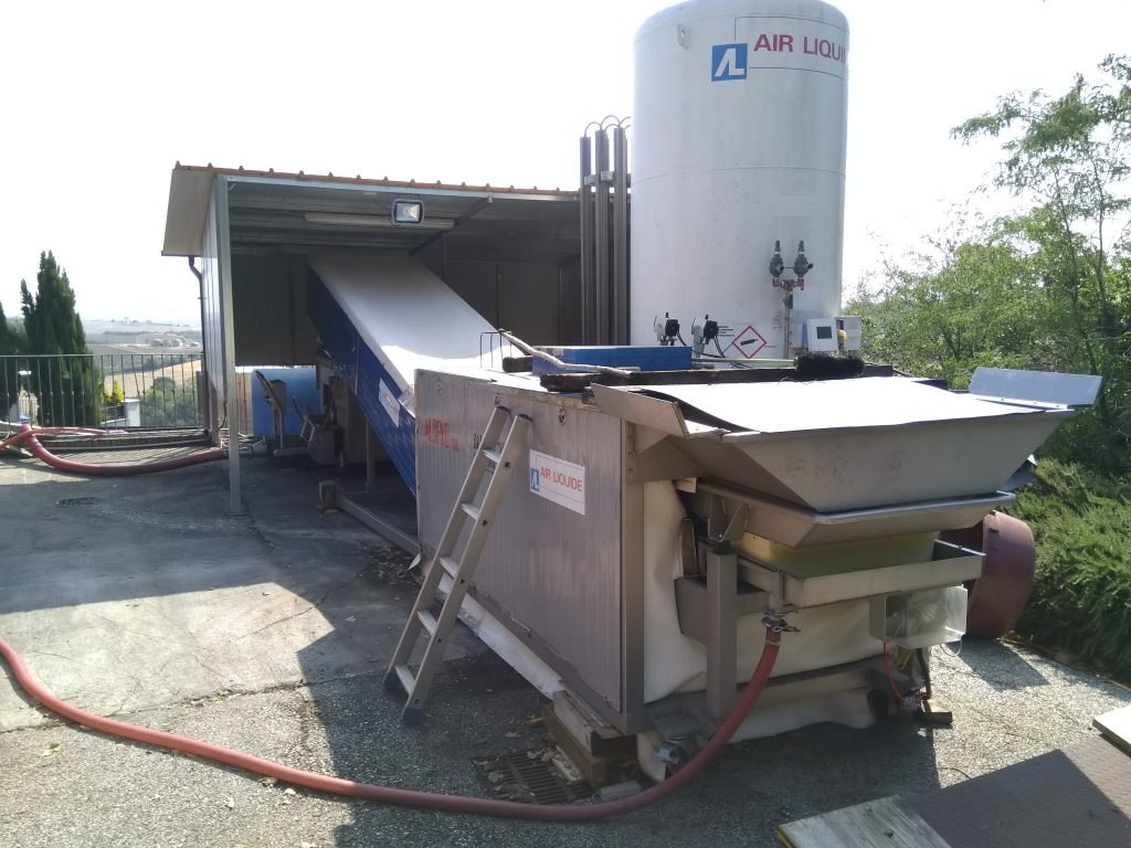 Siprem Siprem Alcryo 100 Continuous grape cooling system at 10 tons per hour ...